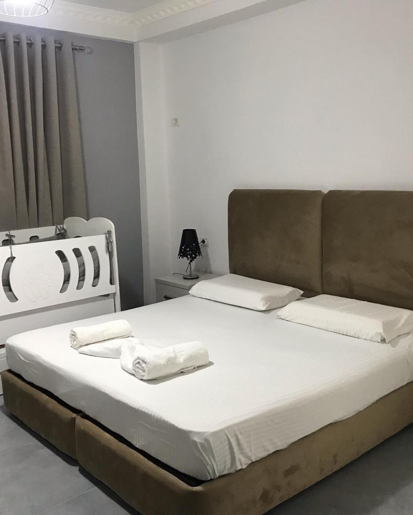Apartment Rent Elbasan City Center 1 Exterior foto